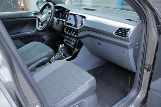 Volkswagen T-Cross 1.0 TSI Style Business R |digital dashboard|ACC|stoelverwarming|keyless|