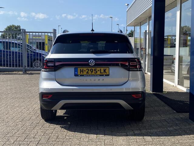 Volkswagen T-Cross 1.0 TSI Life / Automaat / 74.000 Km / Radio-Bluetooth / Navi / Stoelverwarming / adaptieve Cruise-Control / Climate-Control / Lane-Assist / Getint Glas / ELKTR-Pakket / PDC V+A / LMV 16'' / All-Season / ENZ.