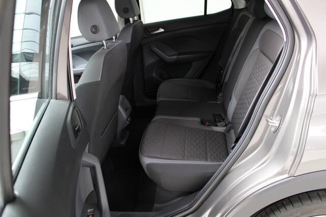 Volkswagen T-Cross 1.5 TSI DSG R-LIne Exterieur | Navigatie | PDC | 18 inch LM | Stoelverw.
