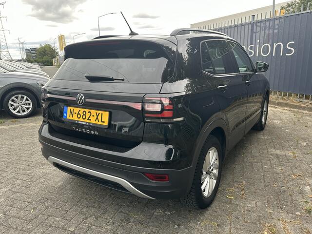 Volkswagen T-Cross 1.0 TSI 95pk Life Navigatie Clima