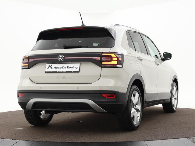 Volkswagen T-Cross 1.5 TSI 150pk DSG Style · Apple/Android Car Play · Stoelverwarming · LED verlichting