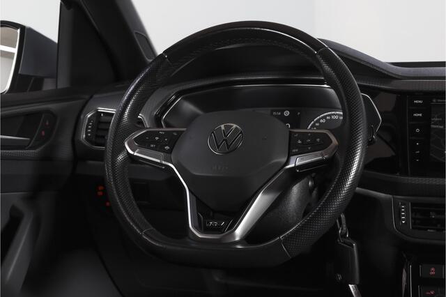Volkswagen T-Cross 1.5 TSI Style Business R 150 PK | Adapt. Cruise | Stoelverw. | PDC | Camera | NAV + App. Connect | ECC | Trekhaak | LM 18" |