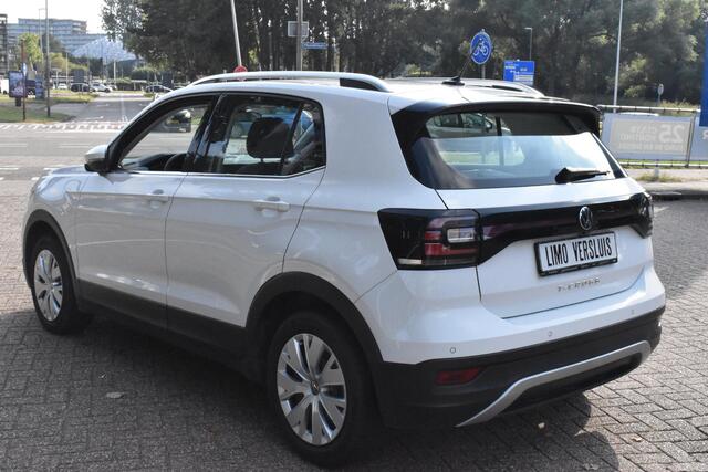 Volkswagen T-Cross 1.5 TSI Style Automaat | BSM | Navigatie | Digitaal Dashboard |12 mnd BOVAG Garantie | Whatsapp 06-53188999