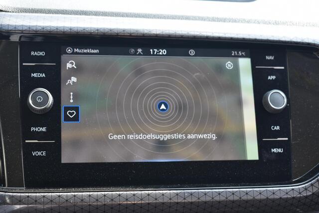 Volkswagen T-Cross 1.5 TSI Style Automaat | BSM | Navigatie | Digitaal Dashboard |12 mnd BOVAG Garantie | Whatsapp 06-53188999
