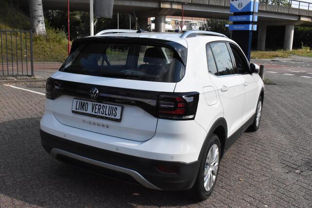 Volkswagen T-Cross 1.5 TSI Style Automaat | BSM | Navigatie | Digitaal Dashboard |12 mnd BOVAG Garantie | Whatsapp 06-53188999