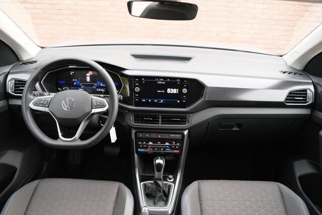 Volkswagen T-Cross 1.5 TSi 150pk DSG Style | App Connect | Adaptive Cruise | Camera | Stoelverwarming | Climate | Matrix LED | Trekhaak