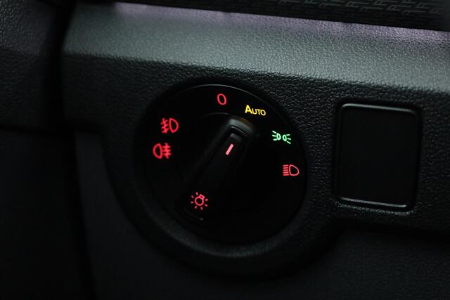 Volkswagen T-Cross 1.0 TSI R-Line DSG | Rijklaar | Digi. Cockpit | Apple CarPlay | Stoelverw. | PDC | Dodehoekdet. | Adapt. Cruise