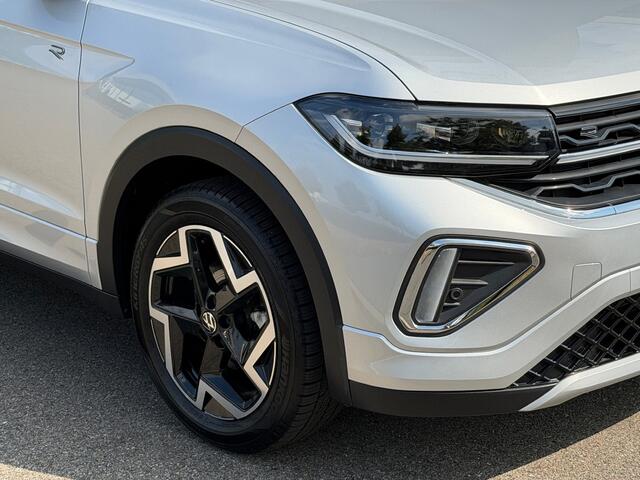 Volkswagen T-Cross 1.5 TSI 150pk DSG R-Line | Camera | Trekhaak | Dode hoek | Navi | IQ light | Rijklaar incl. garantie