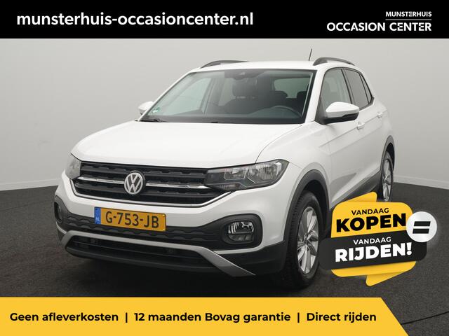 Volkswagen T-Cross 1.0 TSI Life - RIJKLAARPRIJS - All Seasonbanden - Trekhaak - Adaptive Cruise Control