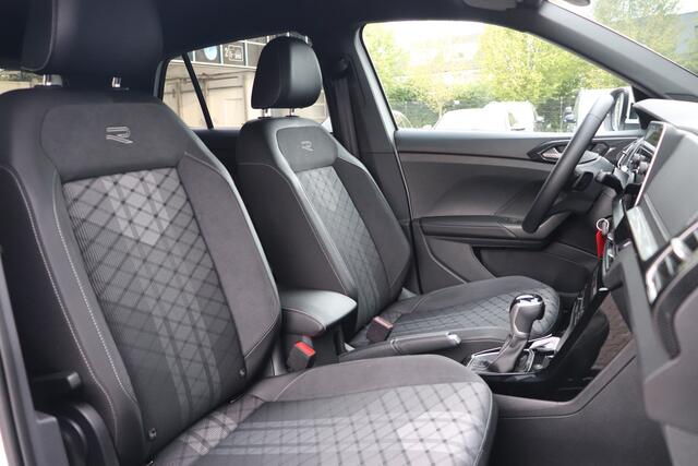 Volkswagen T-Cross 1.0 TSI R-Line DSG IQ Matrix ACC PDC