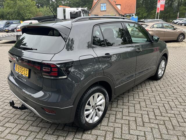 Volkswagen T-Cross 1.0 TSI Life Camera Carplay Trekhaak Urano Grey