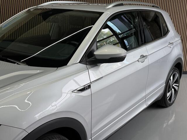 Volkswagen T-Cross 1.5 TSI 150pk Style R-Line | Camera | PDC V+A | Navi | 18" | ACC | Stoelverwarming | Dodehoek |