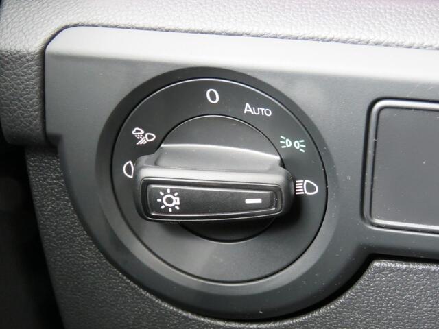 Volkswagen T-Cross 1.5 TSI 150pk R-LINE DSG-aut. / IQ Light / Trekhaak / Camera / FABRIEKS garantie