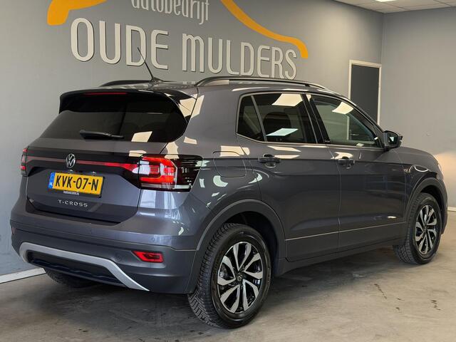 Volkswagen T-Cross 1.0 TSI Life Active | Adaptive cruise | Clima | Stoelverwarming | Achteruitrijcamera | Carplay |