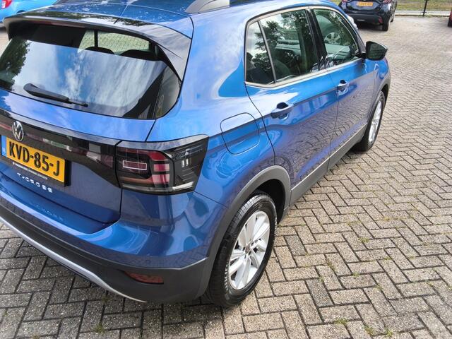 Volkswagen T-Cross 1.0 TSI Style Carplay Navigatie, Camera en PDC Automaat