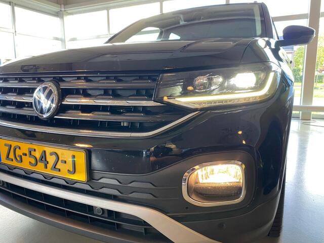 Volkswagen T-Cross 1.0 TSi DSG7-automaat Style NL Auto | trekhaak | Beats Audio | LED | CarPlay | 18" | Virtual Cockpit | Stoelverwarming | etc.