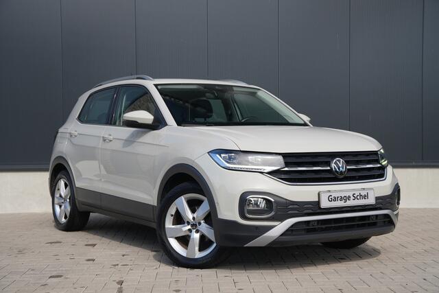 Volkswagen T-Cross 1.5 TSI Style DSG7 - Carplay - Adaptive Cruise - DAB - LED - Stoelverwarming - Camera - Trekhaak - Rijklaar