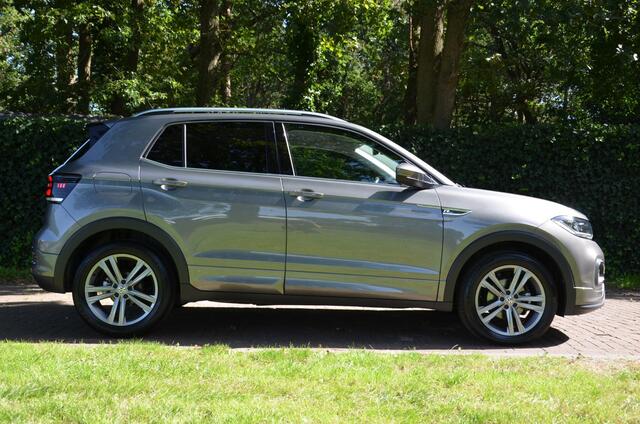Volkswagen T-Cross 1.0 TSI R Line Style Automaat/Navi/Pdc/Ecc/Achteruitrijcamera/Cruise control adaptief/Privacy-Glass/17-Inch