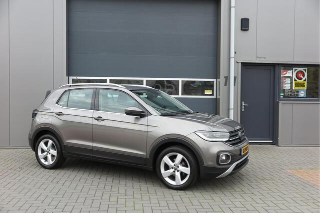 Volkswagen T-Cross 1.0 TSI 110pk DSG Style, Led, Virtual Cockpit, Navigatie, Stoelverwarming, DAB+ ,Carplay ,etc .