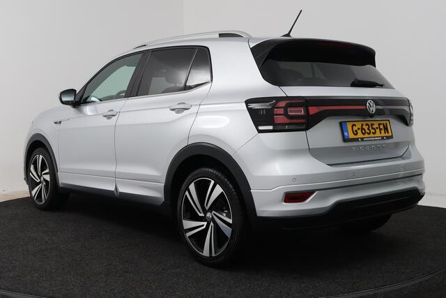 Volkswagen T-Cross 1.0 TSI Style (CAMERA, STOELVERWARMING, CRUISE ADAPTIEF, PARKEERSENSOREN)