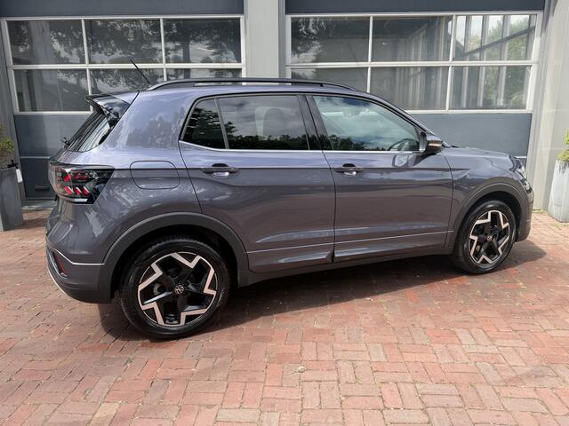 Volkswagen T-Cross 1.5 TSI R-Line Edition AFN. TREKH. - CAMERA - AD. CRUISE 2025 km 23.000