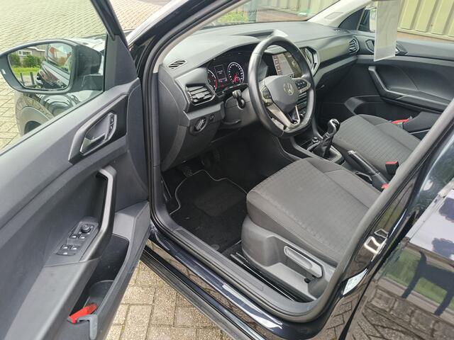 Volkswagen T-Cross 1.0 TSI Life | Airco | Camera | Carplay | NAP | Adaptieve cruis controle |