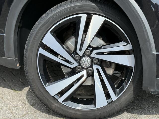 Volkswagen T-Cross 1.0 TSI R-Line | ACC | Dodehoek | LED | DAB+ | 18 inch