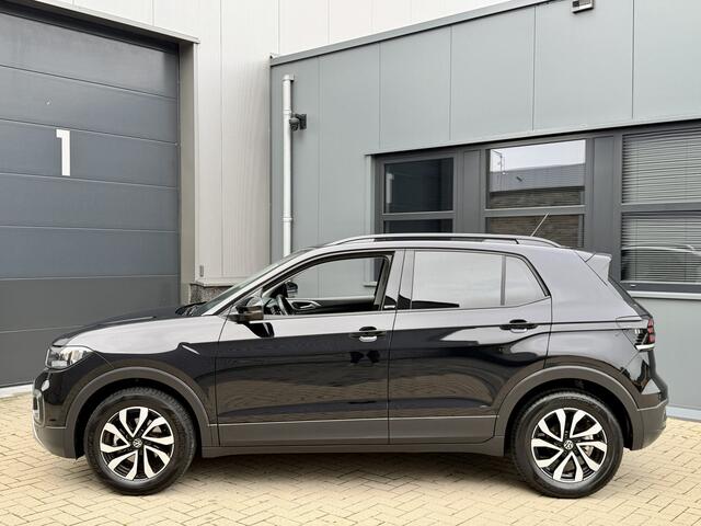 Volkswagen T-Cross 1.0 TSI *Slechts 17.738 km* Automaat / Apple Carplay / Stoelverwarming / Adapt. Cruise / PDC / 16"LMV