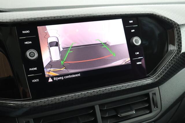 Volkswagen T-Cross 1.0 TSI 115pk DSG R-Line Style Navigatie Camera Keyless Virtual Cockpit