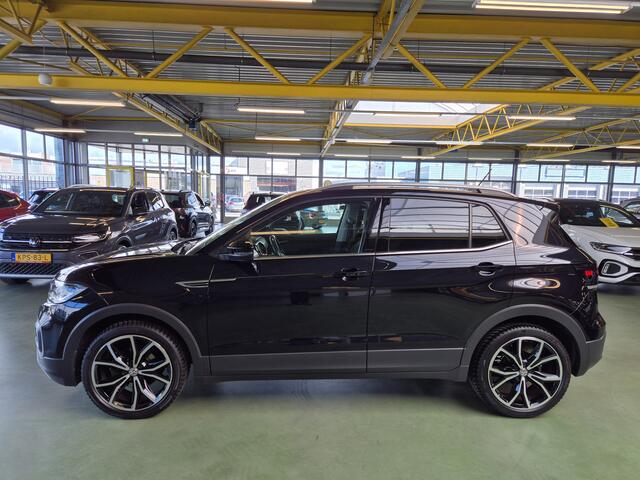Volkswagen T-Cross 1.0 TSI Style -115pk- Blackline | Trekhaak | Rijklaarprijs incl. 1 jaar Bovag garantie