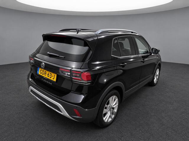 Volkswagen T-Cross 1.0 TSI Life Edition / App connect / Camera / Climate controle / Lichtmetaal 17 inch / Fabriekgarantie 2028 /