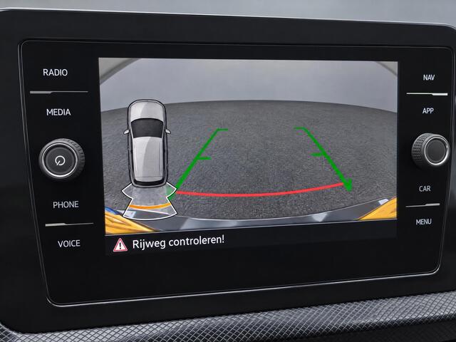 Volkswagen T-Cross 1.0 TSI Life Edition / App connect / Camera / Climate controle / Lichtmetaal 17 inch / Fabriekgarantie 2028 /