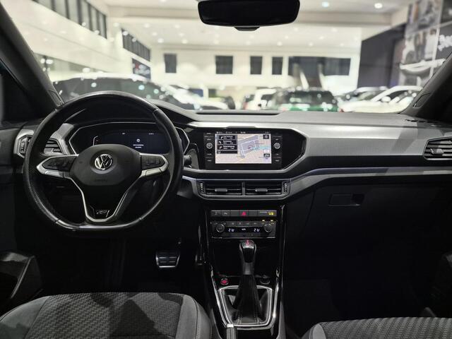 Volkswagen T-Cross 1.0 TSI R-Line Style | Trekhaak | Navigatie | Parkeersensoren V+A | Climate Control |