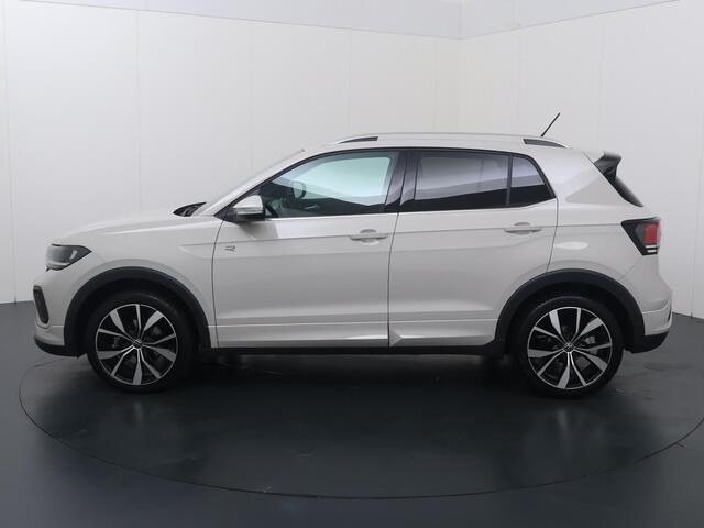 Volkswagen T-Cross 1.0 TSI R-Line | 116 PK | Automaat | Adaptive Cruise Control | Climate control | LED verlichting | Draadloze telefoonlader | Navigatiesysteem | Sfeerverlichting | Parkeersensoren | Apple Carplay / Android Auto |