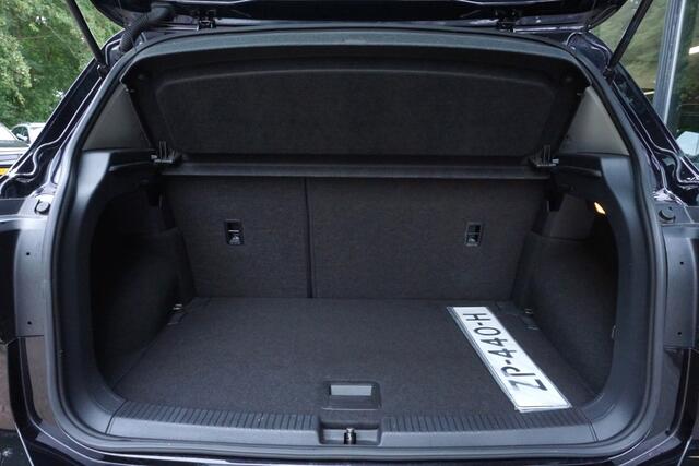 Volkswagen T-Cross 1.0 TSI R-Line Navi/App-Connect/Trekhaak!