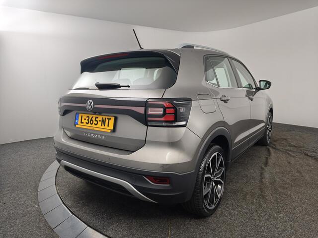 Volkswagen T-Cross 1.0 TSI Style | Automaat | Stoelverwarming | Camera | Climate Control |