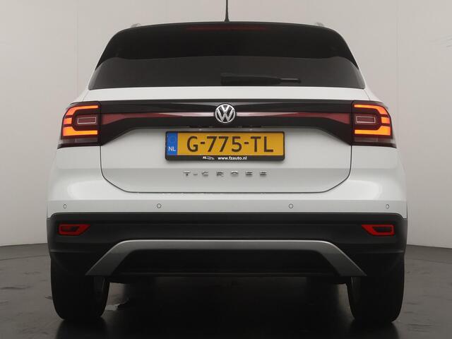 Volkswagen T-Cross 1.0 TSI Style - Automaat - Navigatie - Adaptief Cruise Control - Climate Controle