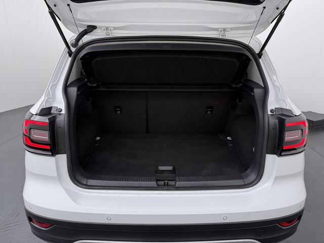 Volkswagen T-Cross 1.0 TSI Style - Automaat - Navigatie - Adaptief Cruise Control - Climate Controle