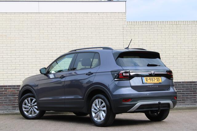 Volkswagen T-Cross 1.0 TSI Life | Adaptieve cruise | BLIS | Trekhaak | Stoelverwarming | Carplay