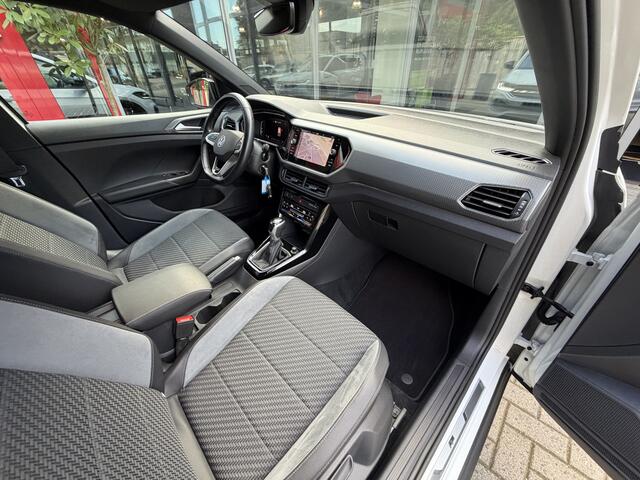 Volkswagen T-Cross 1.5 TSI 150PK AUT. *!* 2X R-LINE *!* NAVI/ 18 INCH/ VIRTUAL/ CARPLAY *!*