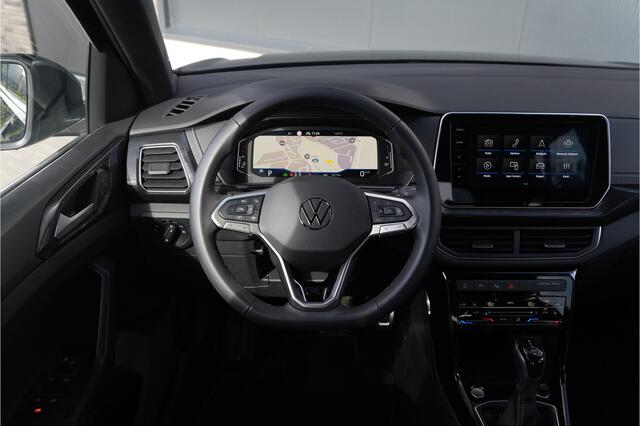 Volkswagen T-Cross 1.5 TSI R-Line 150pk - IQ LED - Keyless - Stoelverwarming - Camera - Navi - Digital Dash - Rijklaar