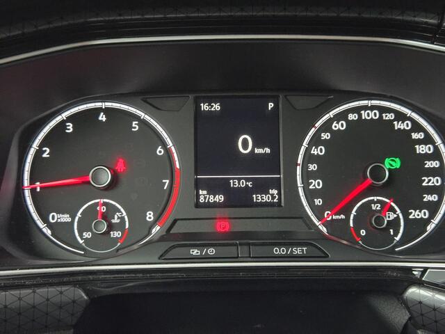 Volkswagen T-Cross 1.0 TSI 115pk DSG Style | Trekhaak | Carplay/Android Auto | Parkeersensoren |