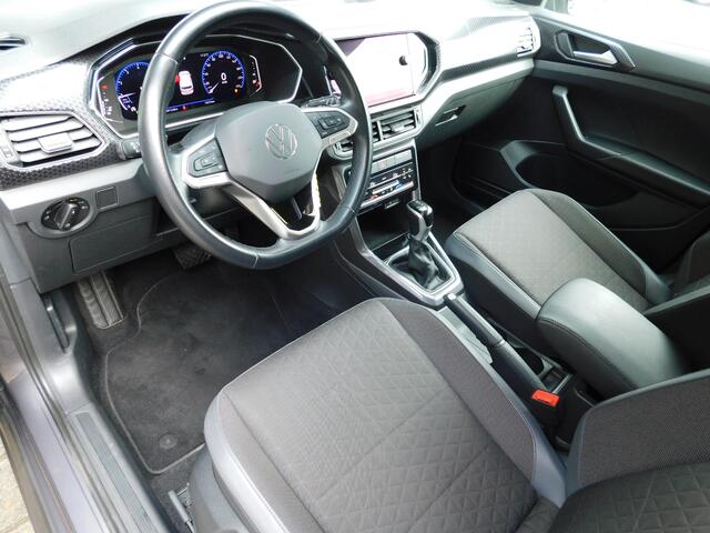Volkswagen T-Cross 1.5TSI 150PK DSG STYLE!! All-in Prijs! Trekhaak!