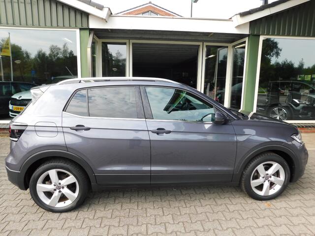 Volkswagen T-Cross 1.5TSI 150PK DSG STYLE!! All-in Prijs! Trekhaak!