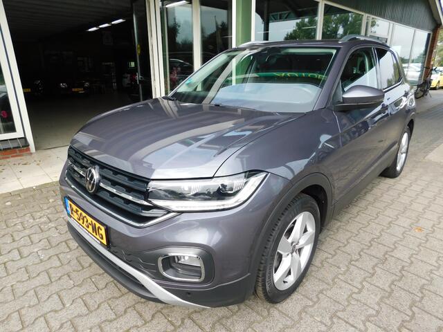 Volkswagen T-Cross 1.5TSI 150PK DSG STYLE!! All-in Prijs! Trekhaak!