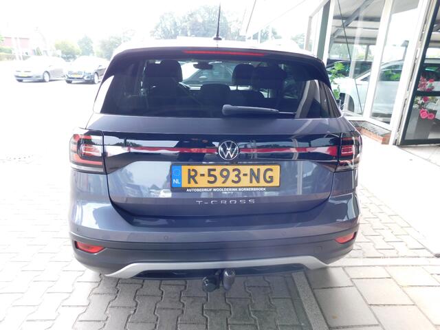 Volkswagen T-Cross 1.5TSI 150PK DSG STYLE!! All-in Prijs! Trekhaak!