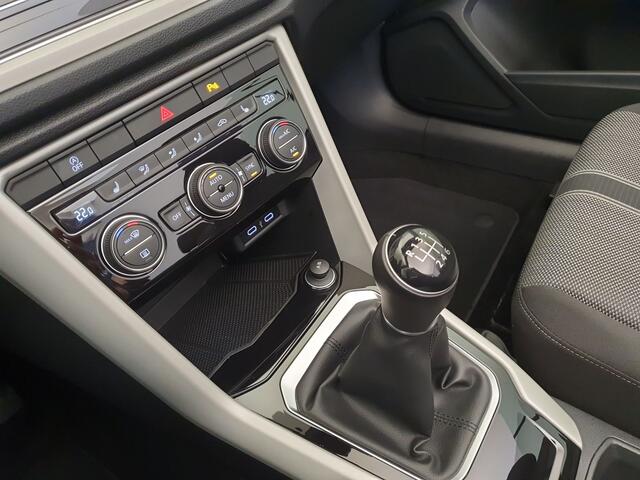 Volkswagen T-Roc Cabrio 1.0 TSI 110pk Style Apple Carplay/ Android auto, ACC, PDC