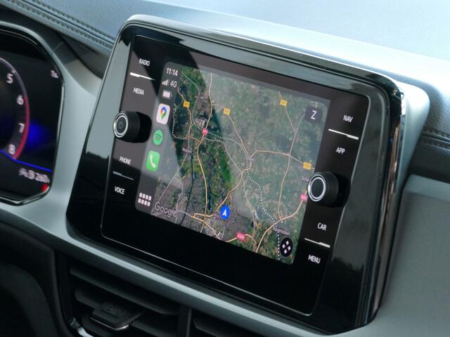 Volkswagen T-Roc 1.5 TSI 150PK CARPLAY NAVI STOEL VERW. LED VIR.COCKPIT 03/2024 70 BIJNA NIEUWE VOLKSWAGEN'S UIT VOORRAAD LEVERBAAR