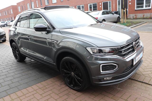 Volkswagen T-Roc 1.5 TSI Style R-line DSG automaat. Panoramadak, afneembare trekhaak, set winterwielen.