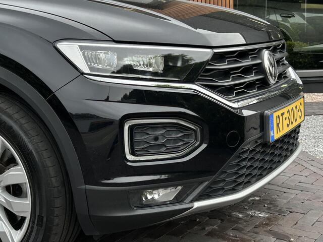 Volkswagen T-Roc 2.0 TSI 4Motion Sport Adapt. Cruise Virtual Dash DAB+ Carplay Navi 17''LM